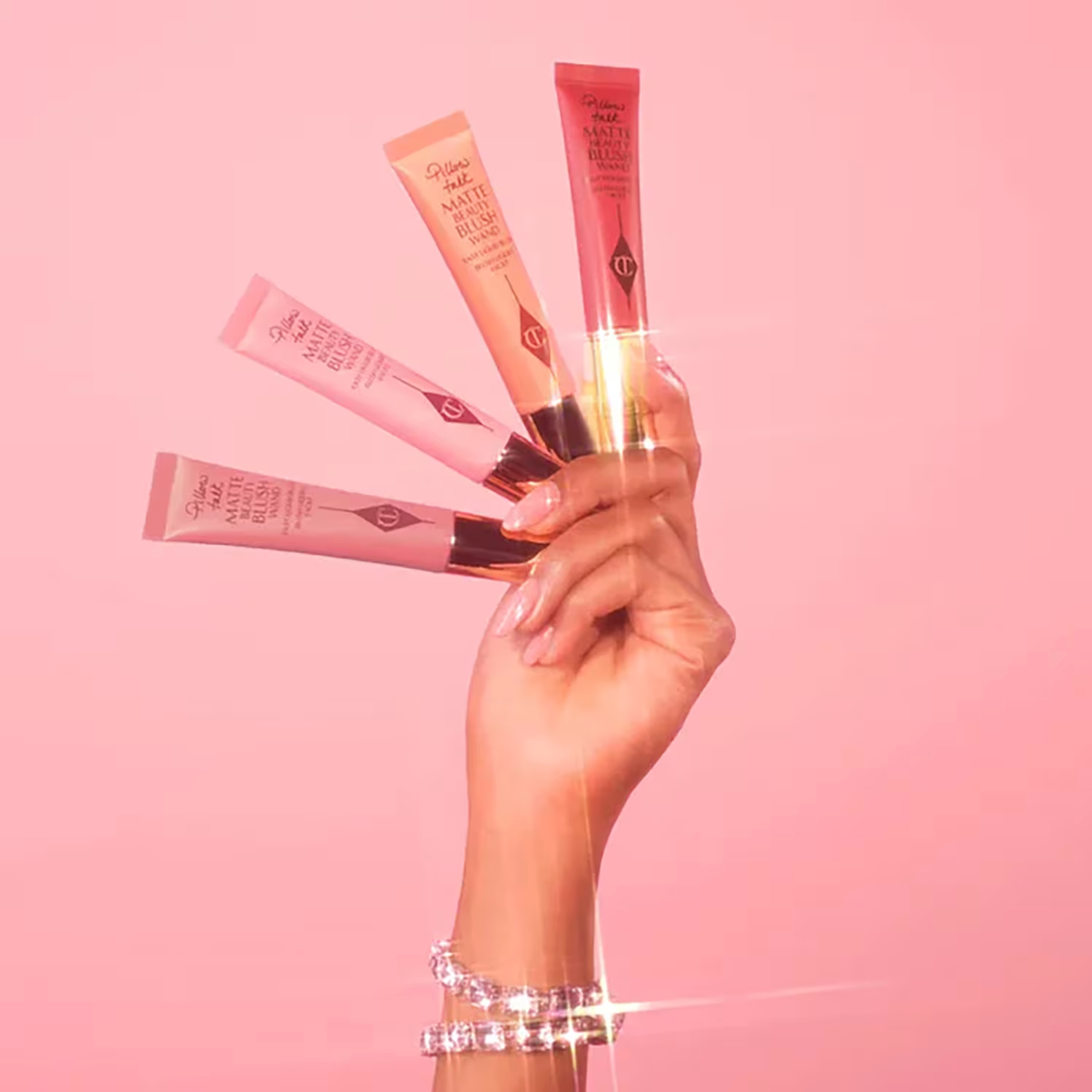 CHARLOTTE TILBURY Pillow Talk Matte Beauty Blush Wand - Blush liquido mat